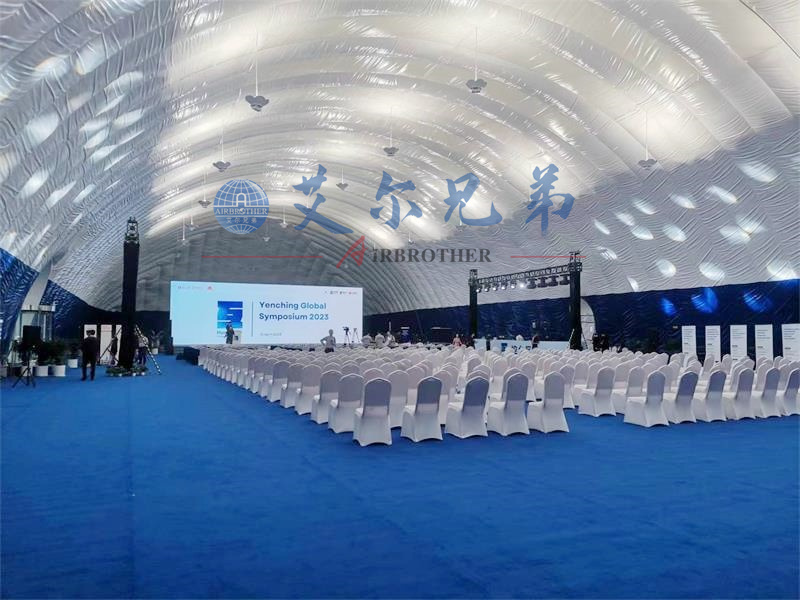 氣膜館內部 氣膜館內部